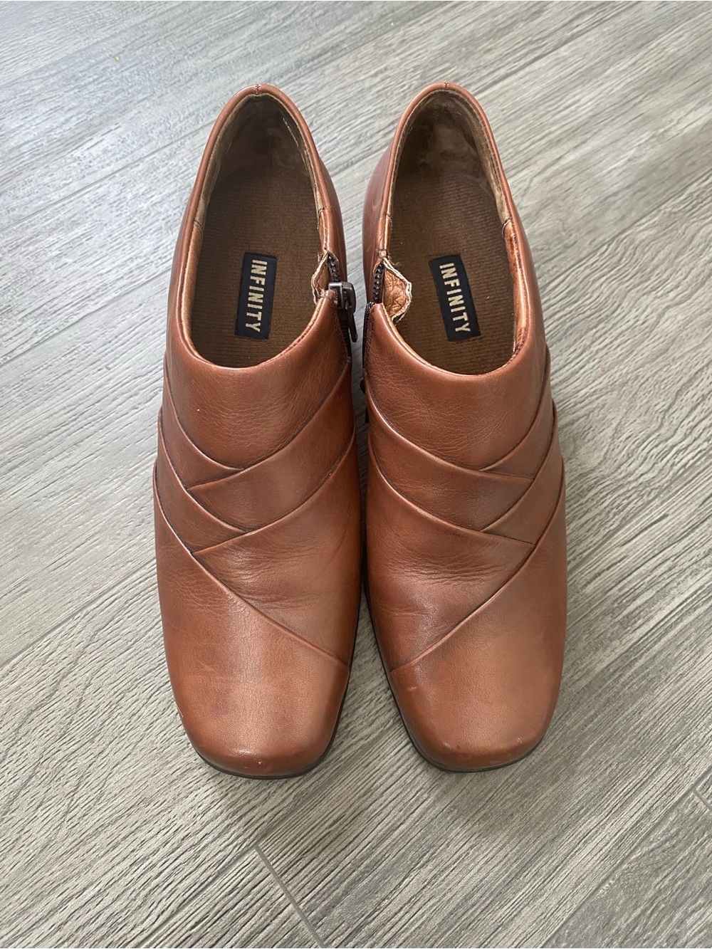 NFINITY Women’s Tan Brown Leather Slip-On Loafers